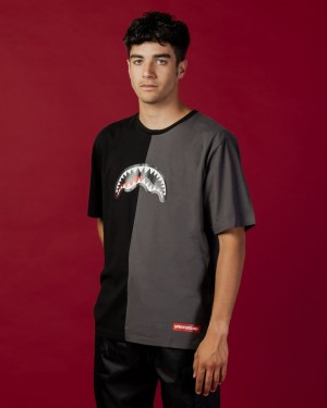 Black Sprayground Double Shark Men's T Shirts | 36704117