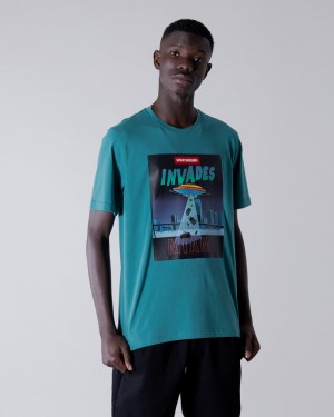 Green Sprayground Invaders Men's T Shirts | 362005822