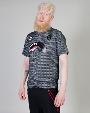 Grey Sprayground Eclipse Split Men's T Shirts | 31302050