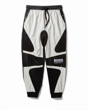 White Sprayground Vip Women's Joggers | 928060574