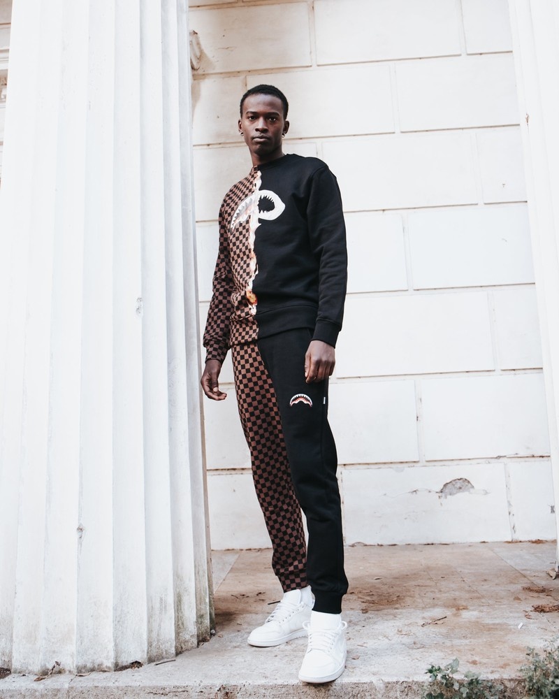 Black Sprayground Burnt Sharks In Paris Crew Men's Sweatshirts | 49770010