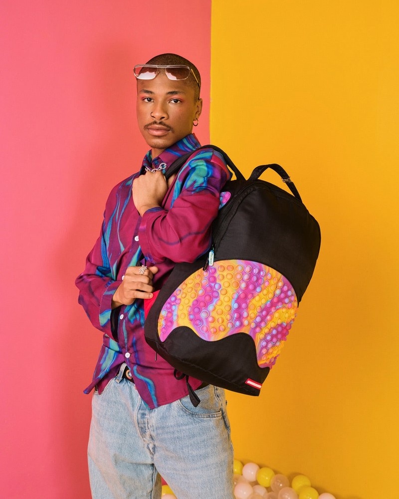 Black Sprayground Pop Shark Men's Backpacks | 816719359