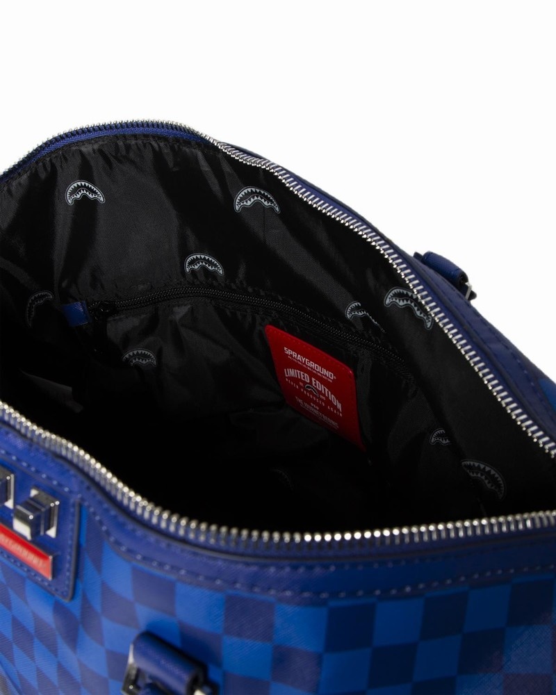 Blue Sprayground Checkered Shark Men's Duffle Bags | 568913511