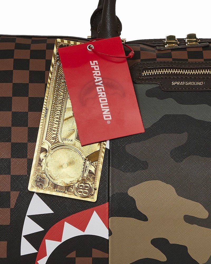 Brown Sprayground Exterior Gold Zip Pocket Sharks In Paris Men's Duffle Bags | 550421639