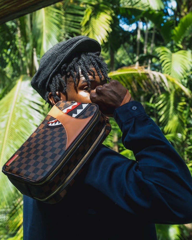 Brown Sprayground Henny Air To The Throne Men's Toiletry Bags | 625903320