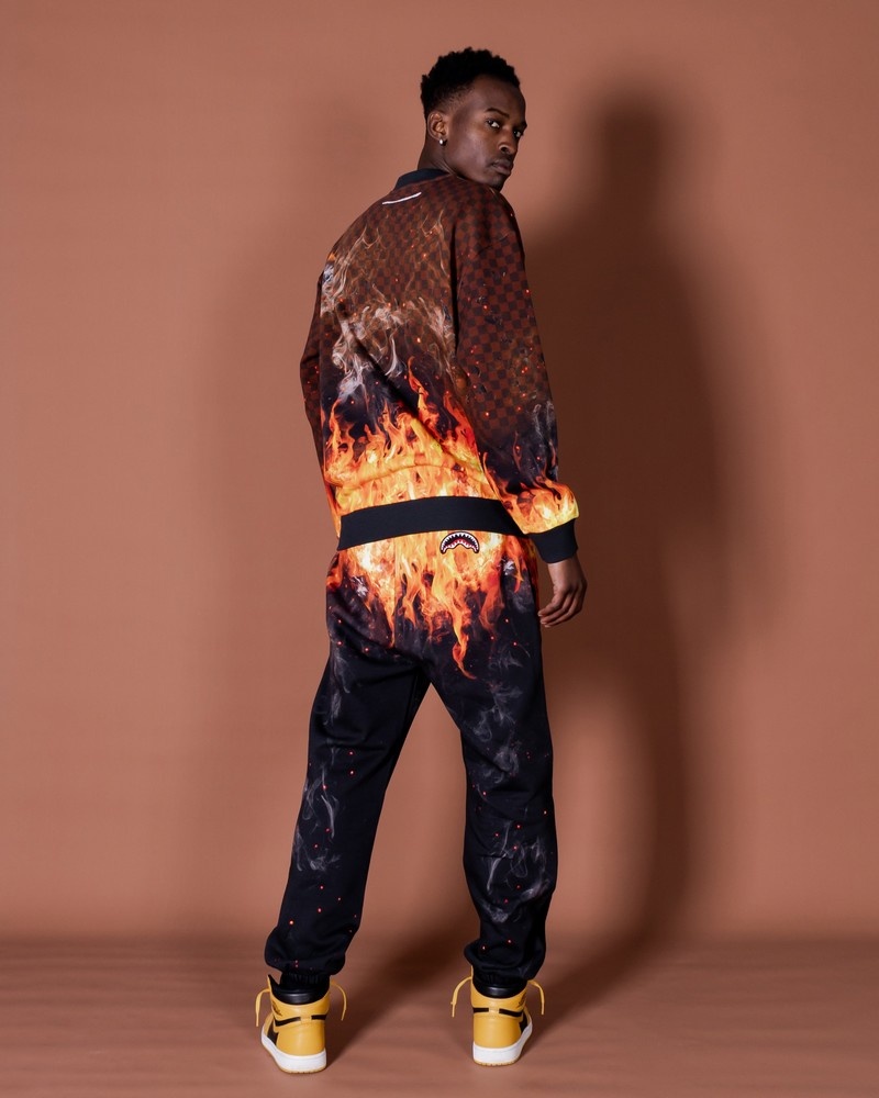 Brown Sprayground Shark On Fire Crewneck Men's Sweatshirts | 901742263