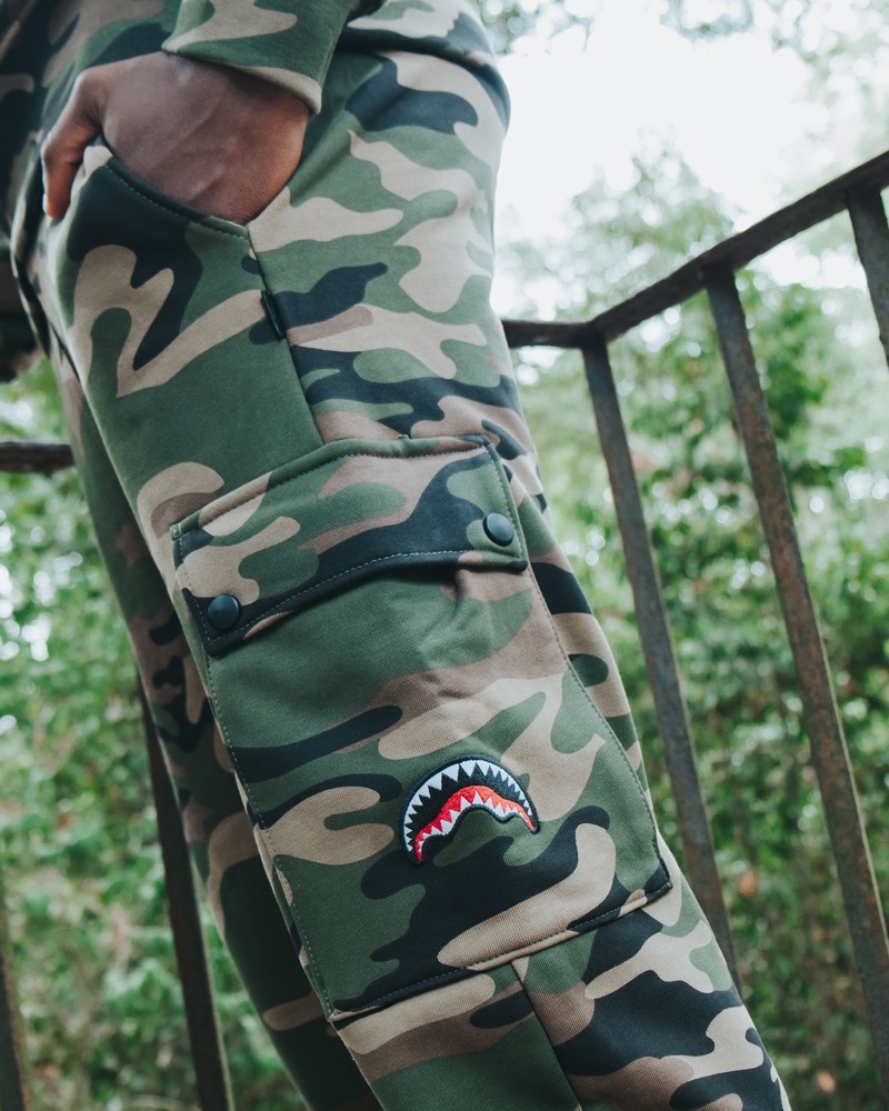 Green Sprayground Joggers Camo Cargo Men's Pants | 689282584