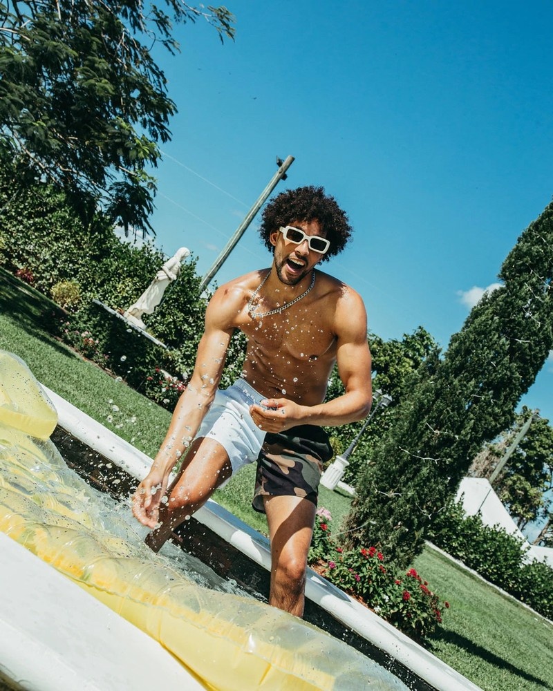 Green Sprayground Split Weird Men's Swim Shorts | 437510189
