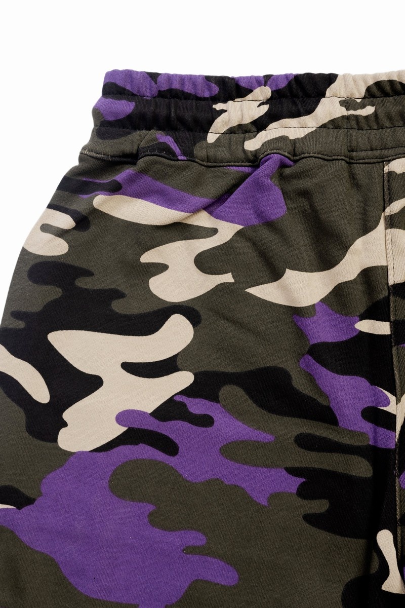 Purple Sprayground Bermuda Camo Men's Shorts | 844706311