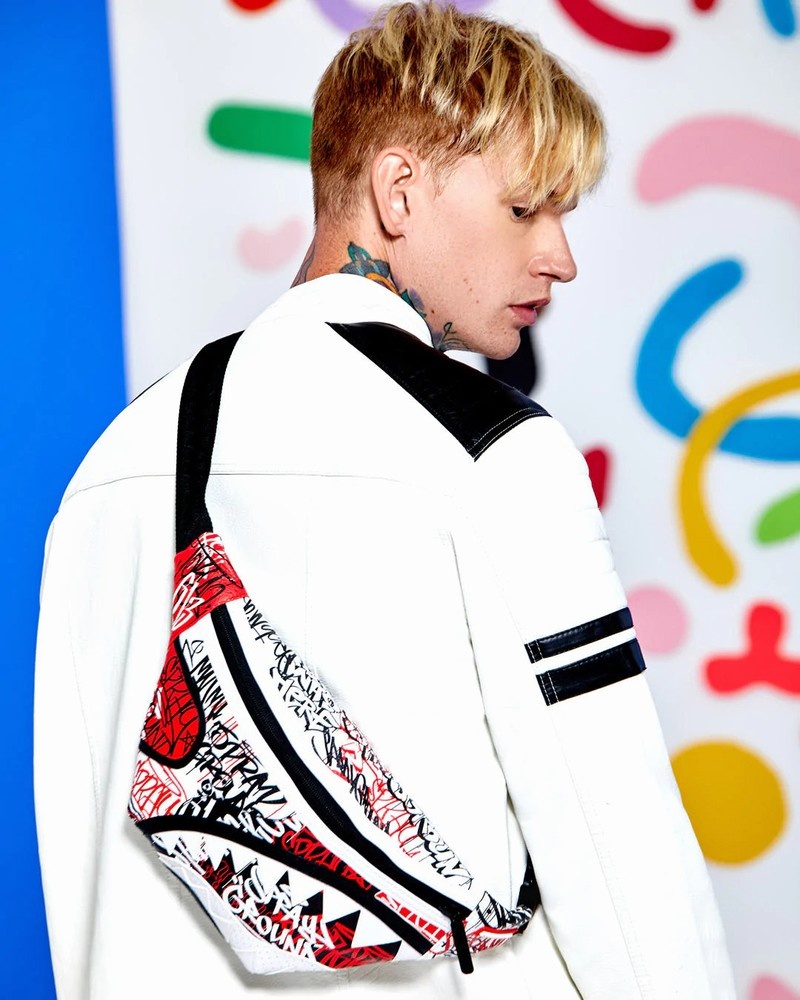 White Sprayground Vandal Men's Waist Bags | 456316969