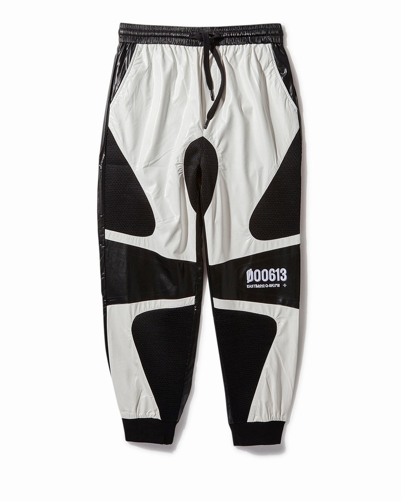 White Sprayground Vip Men\'s Joggers | 176123264