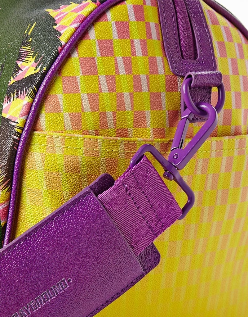 Yellow Sprayground On The Run Men's Duffle Bags | 163735812